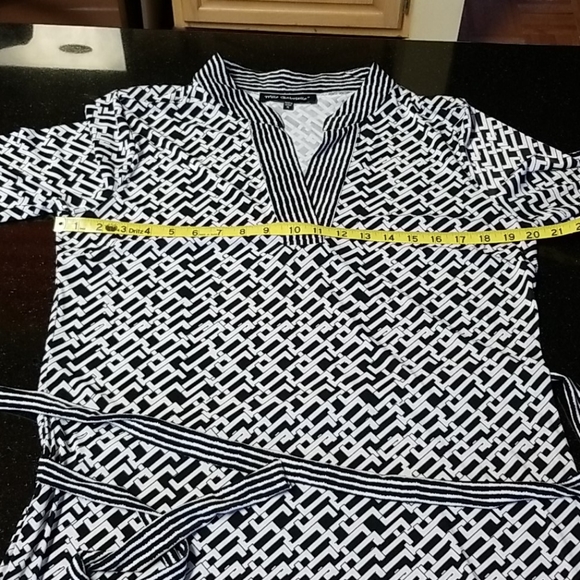 🖤Mue Gabrielle Dress - Picture 7 of 8